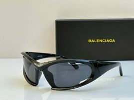 Picture of Balenciga Sunglasses _SKUfw55480628fw